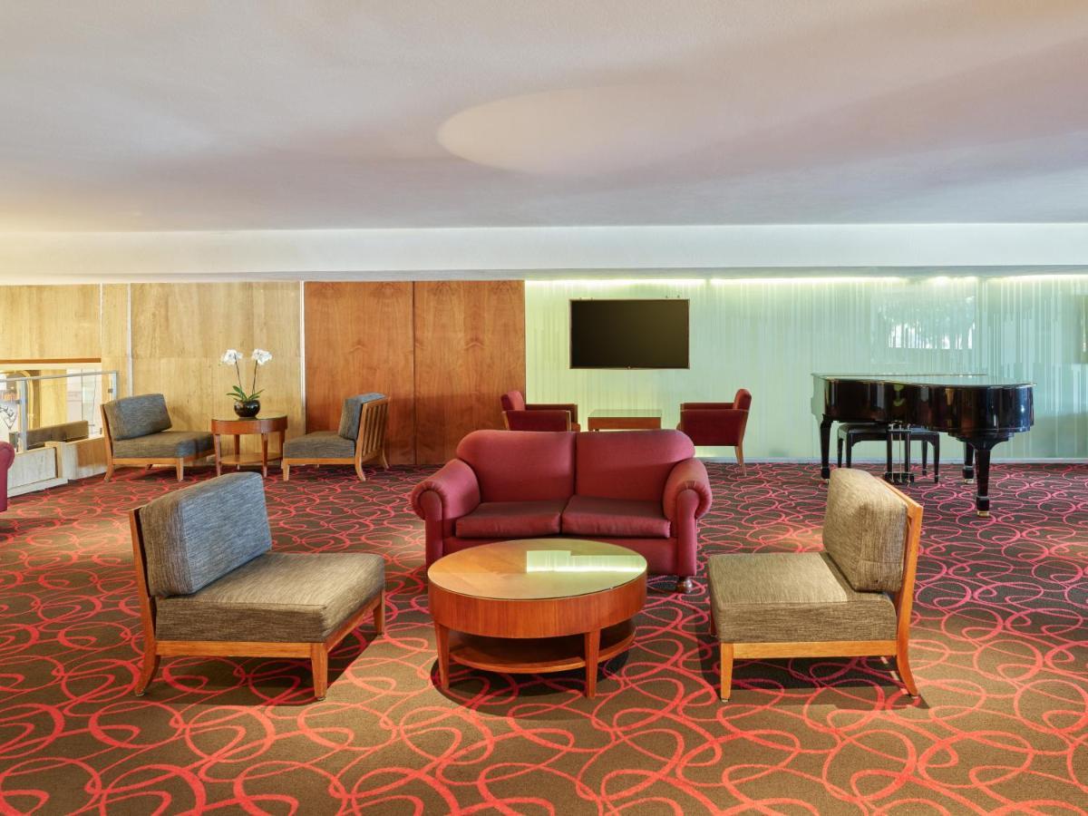 מקסיקו סיטי Fiesta Americana Reforma מראה חיצוני תמונה The lounge at the airport