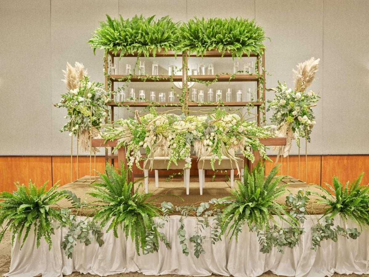 מקסיקו סיטי Fiesta Americana Reforma מראה חיצוני תמונה A traditional Malay wedding dais