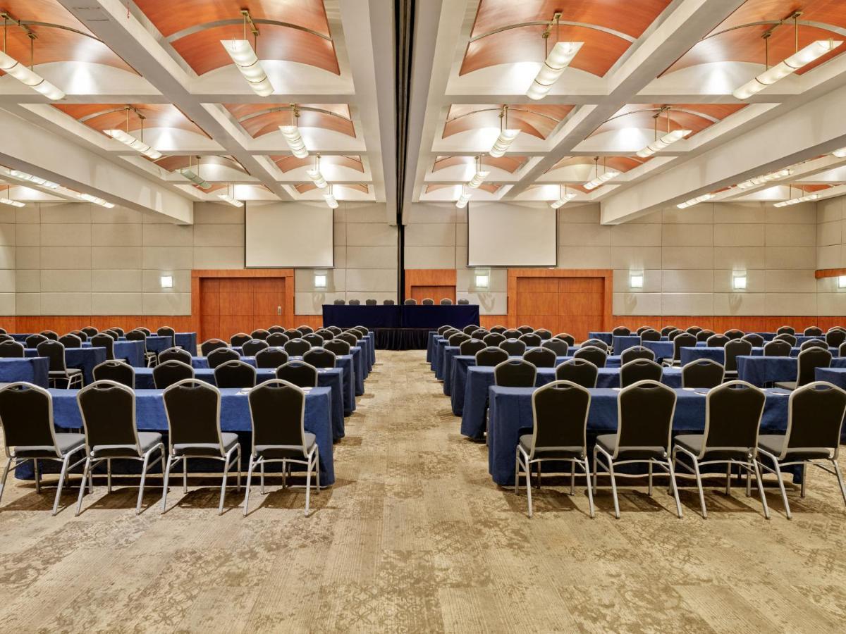 מקסיקו סיטי Fiesta Americana Reforma מראה חיצוני תמונה The International Conference Centre