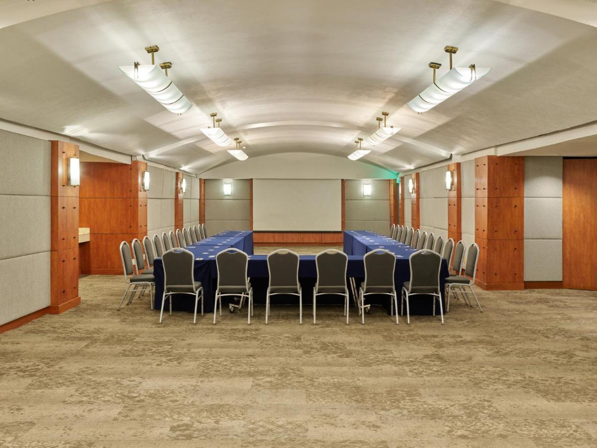 מקסיקו סיטי Fiesta Americana Reforma מראה חיצוני תמונה The meeting room of the European Economic and Social Committee
